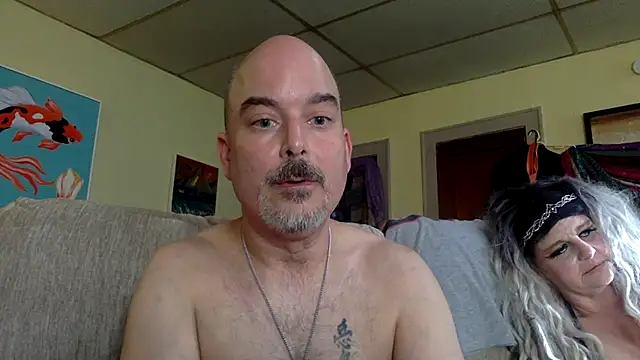 PiSeas live sex cam