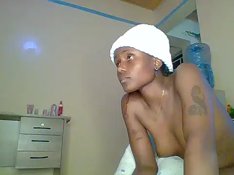 kiki8390 webcam