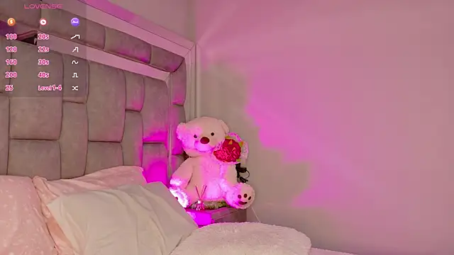 smiling__girl2 webcam
