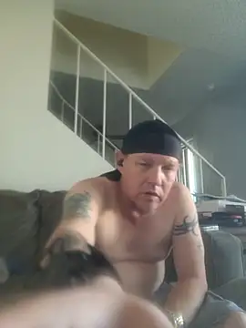 yourMasterisBored webcam
