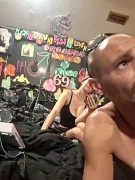 DaddyAndSplashQueen webcam