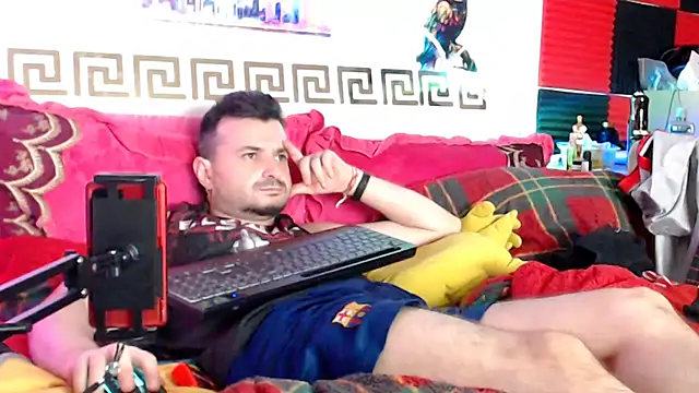 KingOfSinRO69 webcam