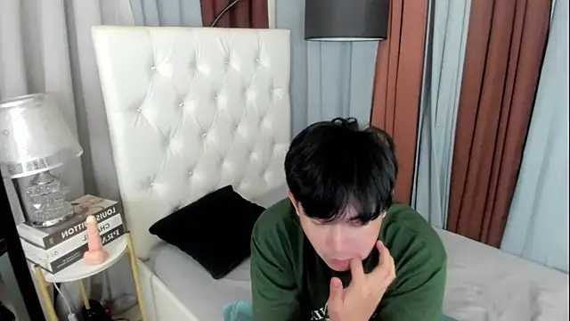Brpellylove - Male webcam sex chat