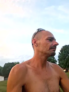 DaddyAndSplashQueen webcam