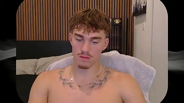 TheNicoRyder live cam on StripChat