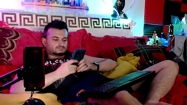 KingOfSinRO69 webcam