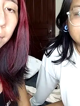 sarah12333 webcam