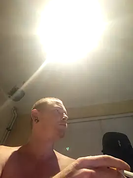 piercingpik webcam