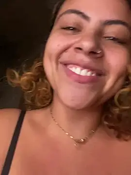 Chloe_Leaozinho webcam
