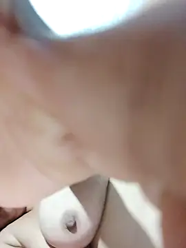 BigAss-69 webcam