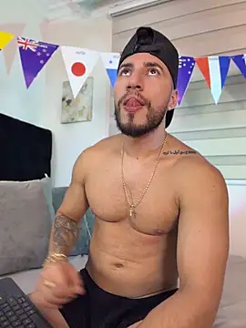 Thiago_Hill webcam