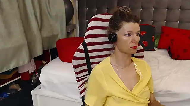 kellyterapy webcam