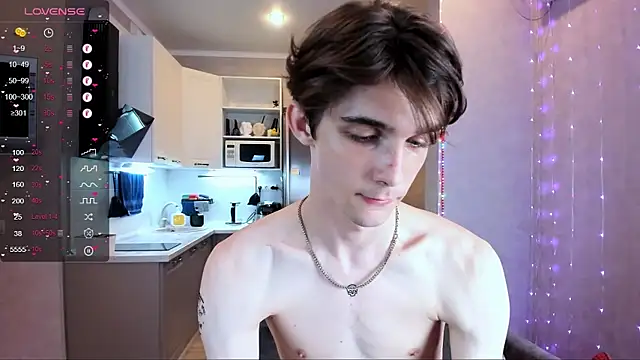 Aaron_Boom webcam