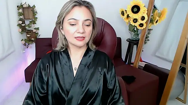 ana_milf webcam