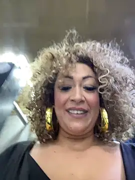 Katti_Barrera webcam