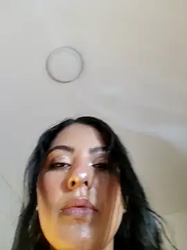 ValeNiitaLuv webcam