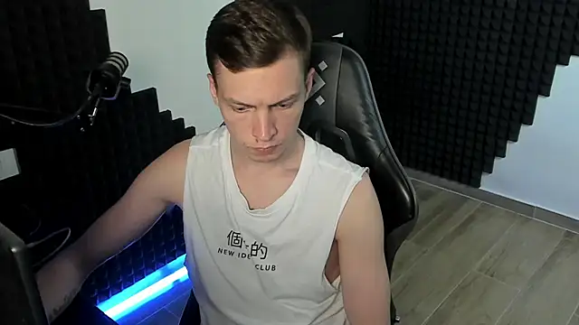 More_than_friend webcam