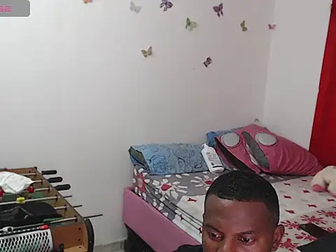 Caliente_in_passion webcam