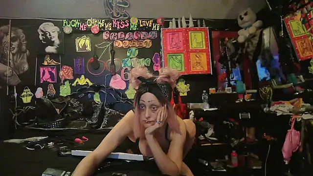 splash_queen420 (Ask my age) - Fuck Machine 3min