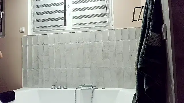 sweetannax (Ask my age) - VIDEO ULTRA CHAUDE