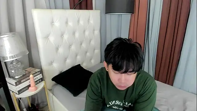 Brpellylove - Male webcam sex chat