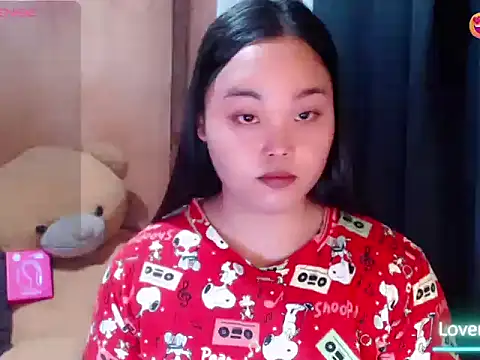 _Lylia webcam