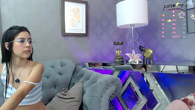 laraa_jeean webcam