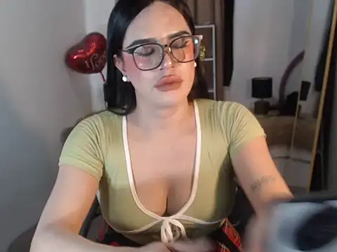 RebeccaTs webcam