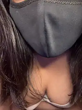NAUGHTY_PRIYANKAA webcam