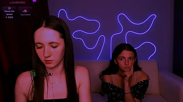 bella_dorn webcam