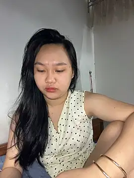 Almira6868 webcam