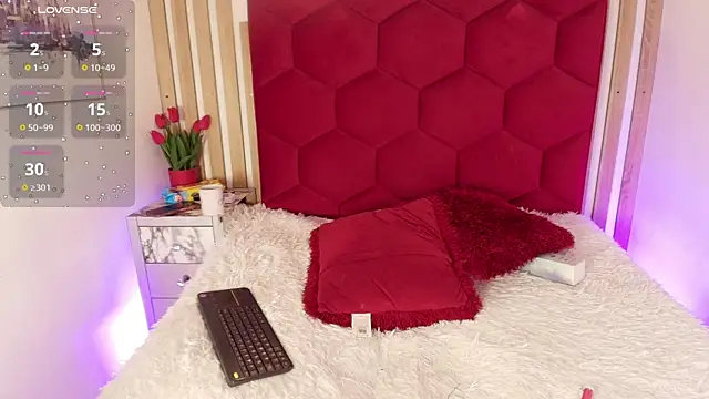 MiaGinger_ webcam