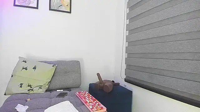 AvaFerrera webcam
