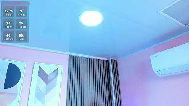 Clawdeen__wolf live cam on StripChat