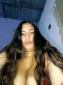 xandra252 live cam on StripChat