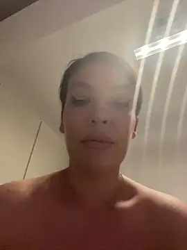 ClaraPasssion live cam on StripChat