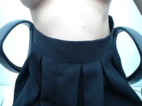 _Lady- webcam