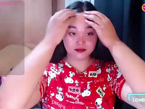 _Lylia webcam