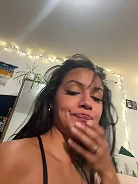 Kittybangerangbang webcam