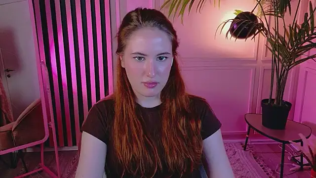 ChloeAster webcam