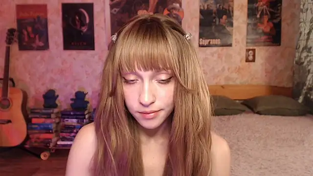 Friendly_Ellie webcam
