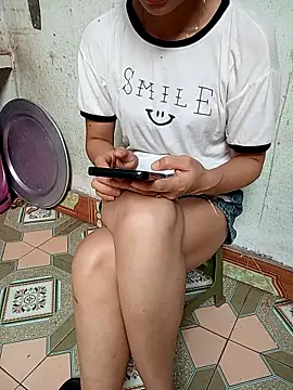 aiai220 live cam on StripChat