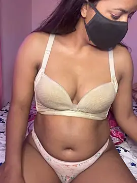 NAUGHTY_PRIYANKAA webcam