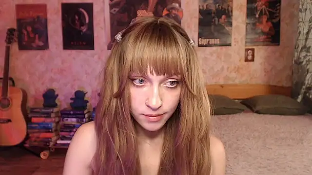 Friendly_Ellie webcam