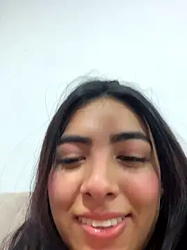 cherry_skinnyy_ webcam