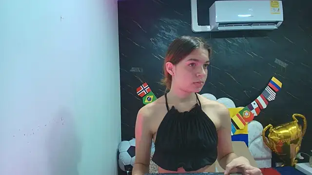 kissme_luna webcam
