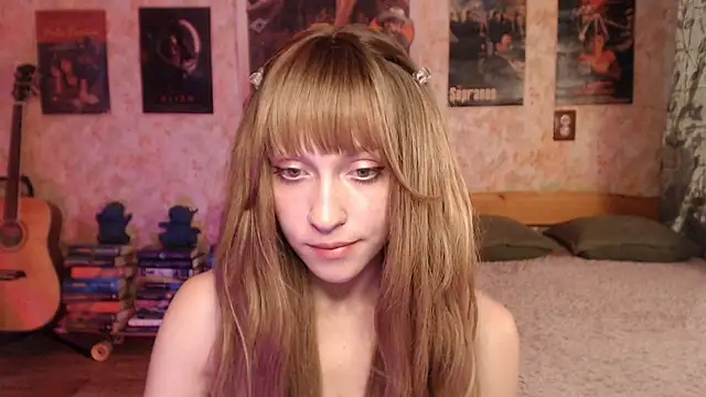 Friendly_Ellie webcam