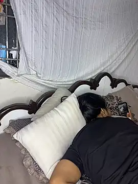 Romantic_couple69