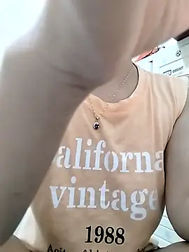 love_sexy090 webcam