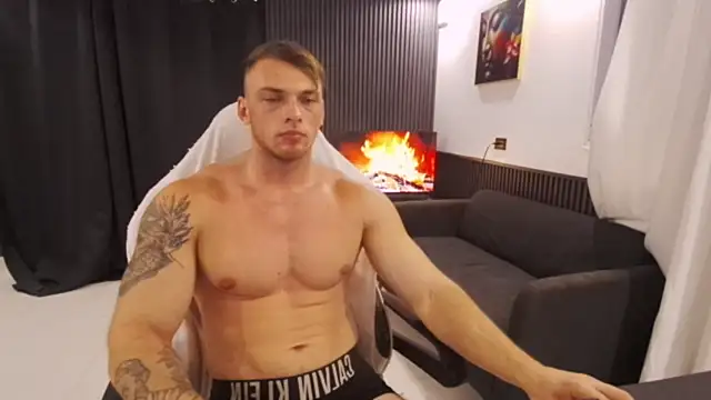 YourHotGreg webcam